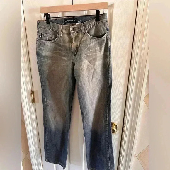 Express Jeans 5/6 - Picture 3 of 5